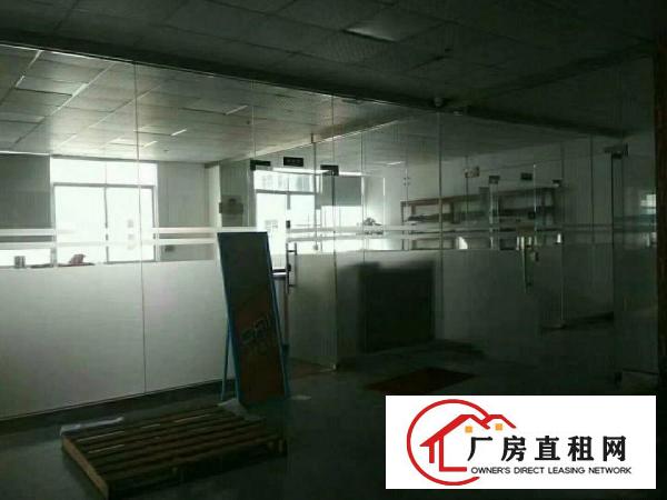 
凤岗原房东2500平米的厂房招租