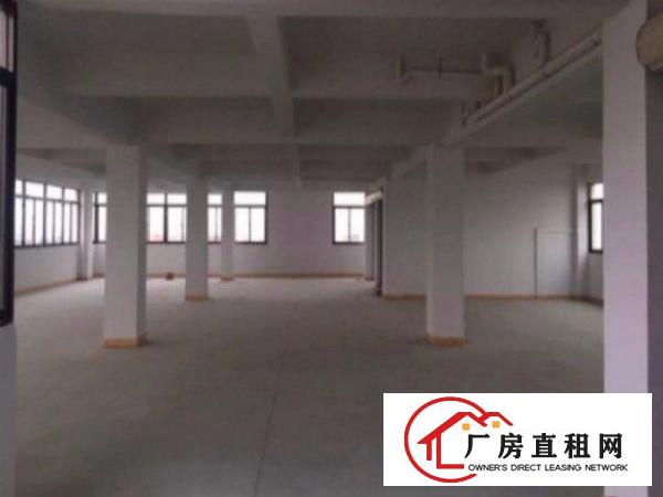 
东莞周边樟洋附近标准厂房楼上100平原房东出租带电梯水电齐全