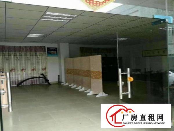 
清溪松岗原房东独院厂房7500平米出租，带电梯，宿舍按需