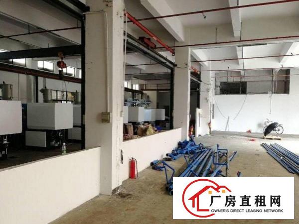 
清溪浮岗标准1楼1100平方带行车带办公室装修