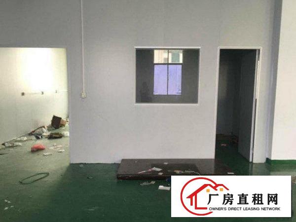 
清溪松岗工业区独院厂房2楼750平米，现成吊顶地漆