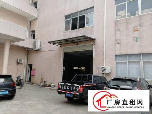 
清溪标准厂房一楼750平方现成办公室装修！18块！