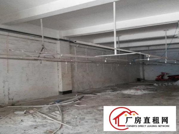 
清溪罗马新出标准一楼400平方，地理位置优越