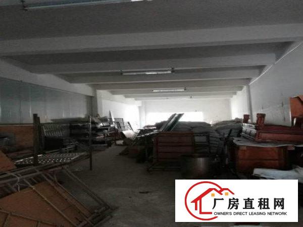 
清溪罗马新出标准一楼400平方，地理位置优越