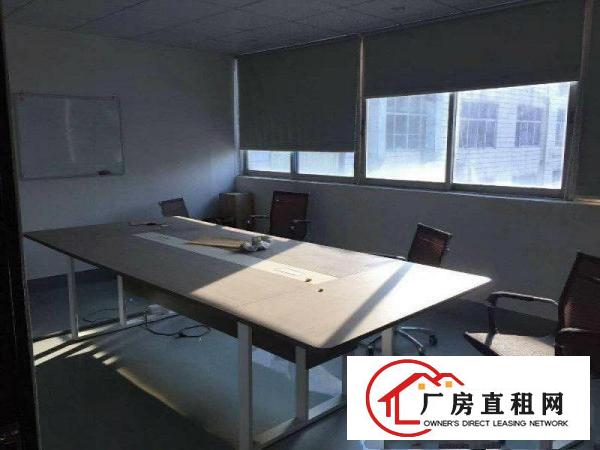 
清溪九乡空出楼上1250平全层地平漆精装办公室