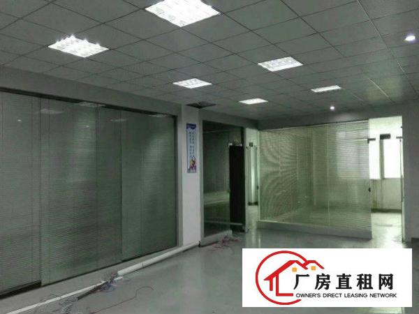 
清溪三中工业区，新出楼上1500平，带装修电子厂房
