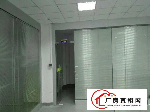 
清溪三中工业区，新出楼上1500平，带装修电子厂房