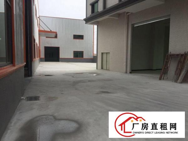 
		东莞市横沥镇原房东出租单一层6600平方米
	