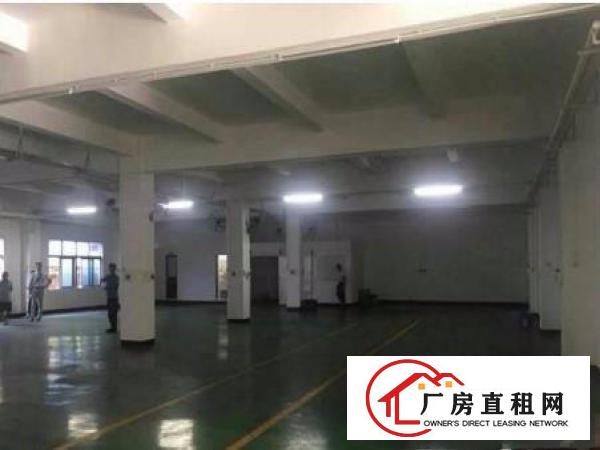 
		横沥恒泉原房东标准一楼厂房2000平有精装办公室，可分租
	