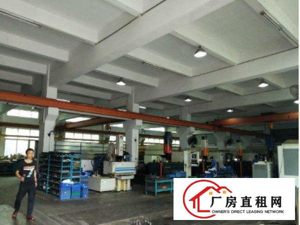 
		横沥半仙山新出独院一楼1000平方带行车厂房出租
	