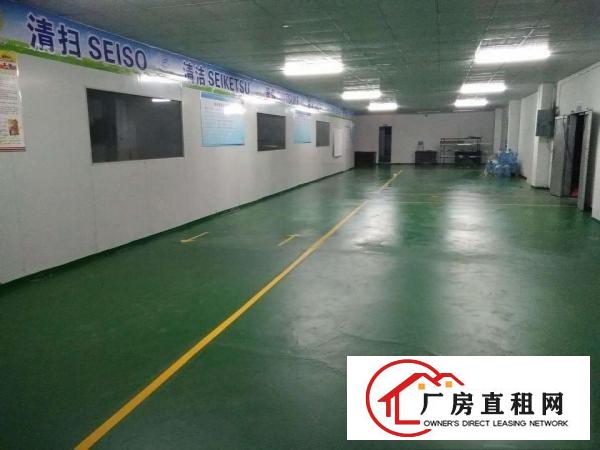 
		急租。横沥镇华润附近新出楼上1200平方，带水电装修办公室
	