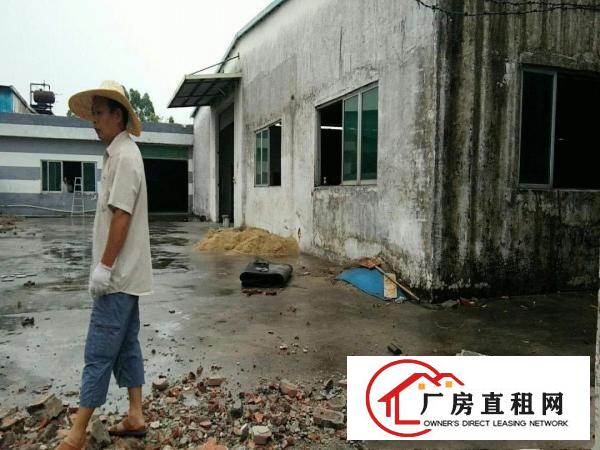 
		北环路靠近近东部快速厂房2340平米单一层可做喷漆
	
