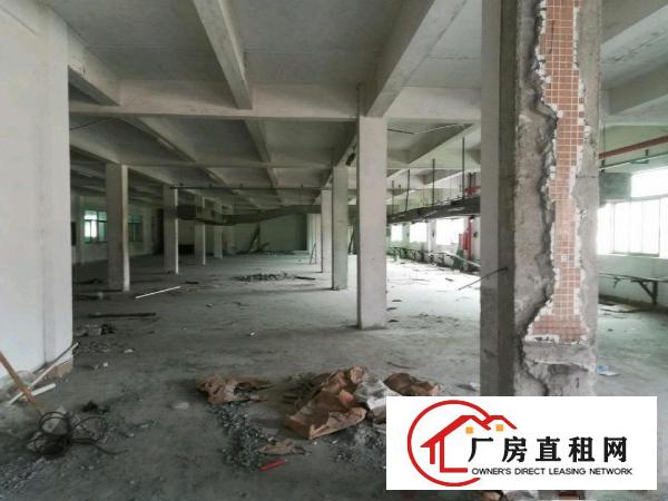 
		北环路靠近近东部快速厂房2340平米单一层可做喷漆
	