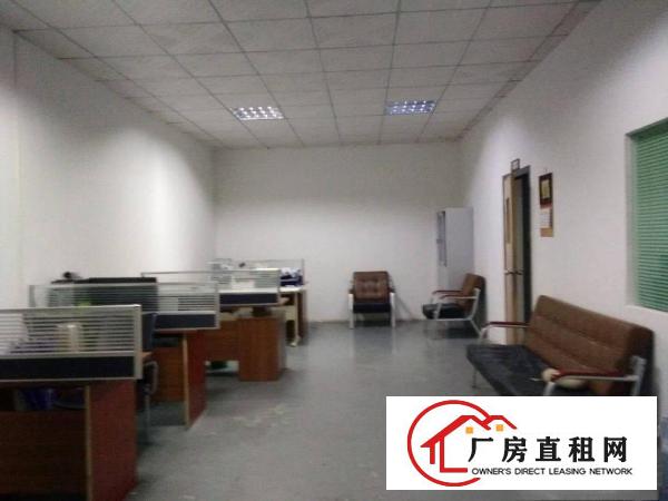 
		三江工业区1.2万平方电子厂招租
	