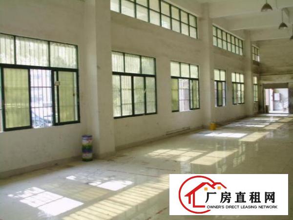 
		1000平方米一楼厂房出租，装修水电齐全
	