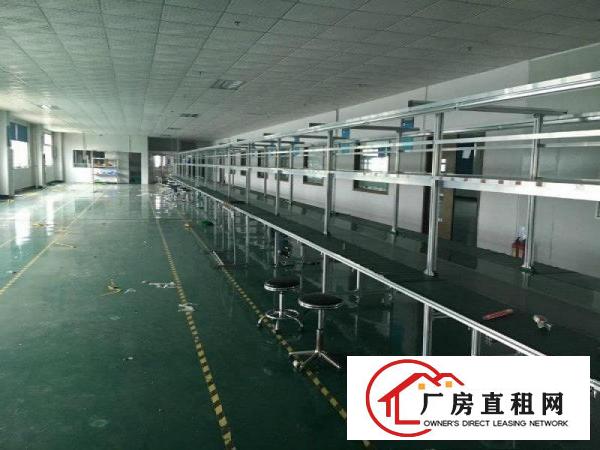 
		精装工厂2楼整层2200平方出租
	