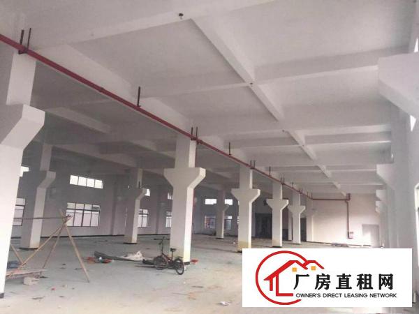 
		汽车站附近5000独院楼房出租
	