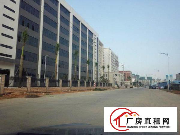 
		东莞市横沥镇标准厂房分租三楼整层4300平方米
	