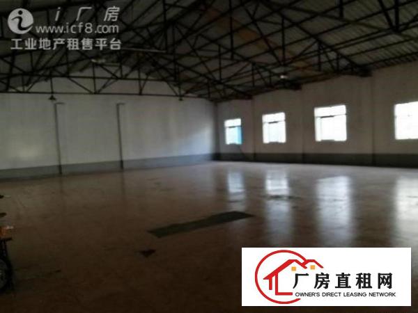 
		横沥镇河畔花园有260平方砖墙到顶铁皮房招租
	