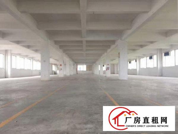 
		东坑黄麻岭楼上标准厂房1000平带2吨电梯交通方便
	