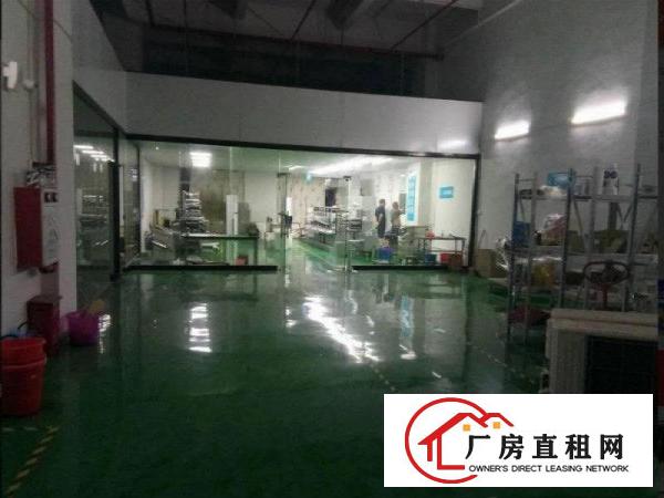 
		东坑新门楼新出一楼精装修500平方厂房招租
	