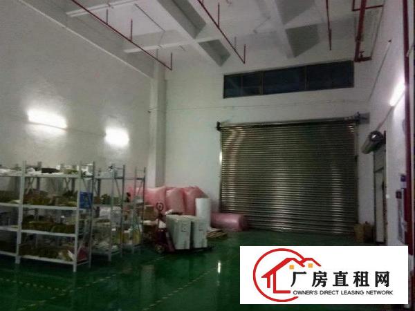 
		东坑新门楼新出一楼精装修500平方厂房招租
	