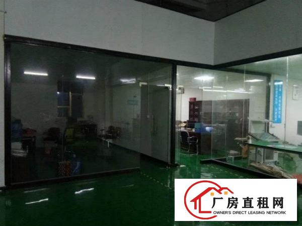 
		东坑新门楼新出一楼精装修500平方厂房招租
	