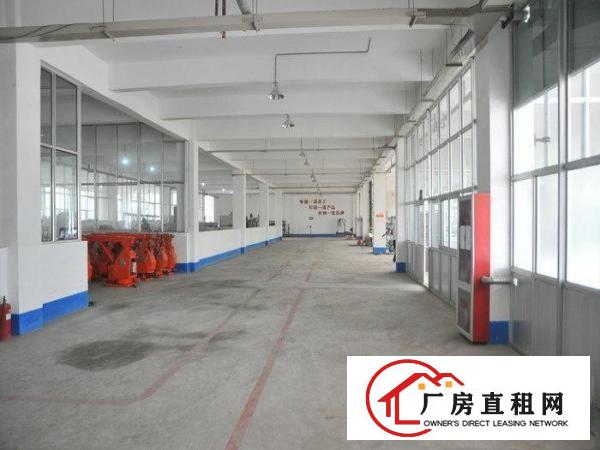 
		东坑新出独院标准厂房1至6层13560平方出租
	
