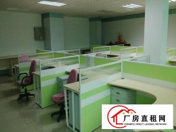 
		桥头全新6500㎡厂房招租有宿舍有办公室
	