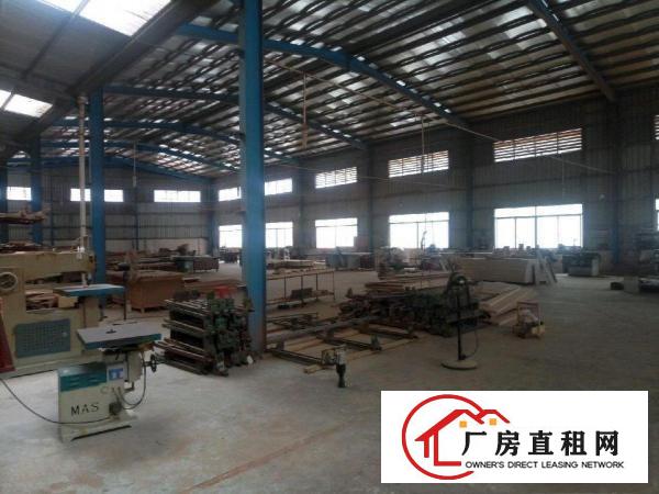 
		带喷油环评证厂房出租10600平米可分租。
	