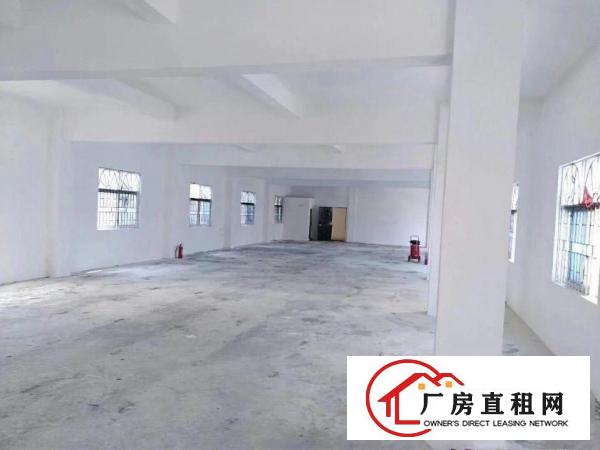 
		桥头镇镇中心空出标准厂房三层现成水电装修3600平
	