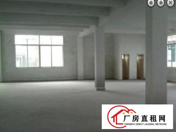 
		桥头新出楼上标准厂房分租400平方，带电梯价格便宜
	
