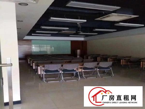 
		凤岗雁田上市公司福利红本产权厂房32600平方出租
	