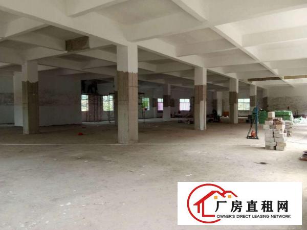 
		四层厂房出租6300平，二楼可当一楼用，可分租
	
