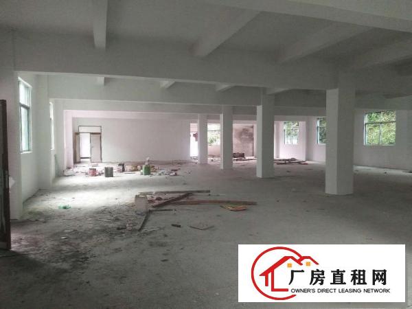
		工业园区新建厂房，带电梯适合各行业，周边环境极好
	