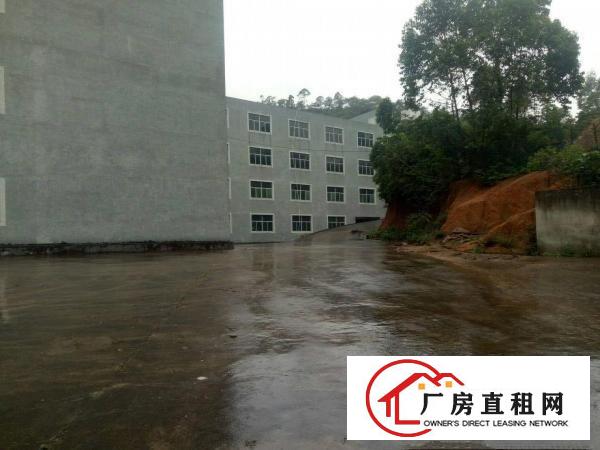 
		惠阳新圩靠近深圳独院厂房8600平米，空地大
	