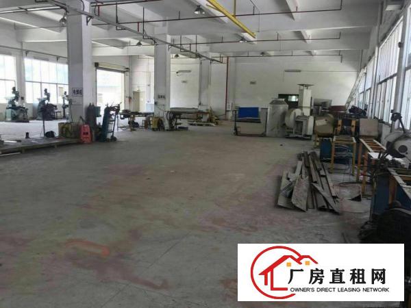 
		新圩约场新出原房东一楼整层面积1100平低价出租
	