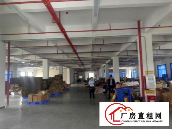 
		现成装修，惠州新圩国道边3楼1050平米
	