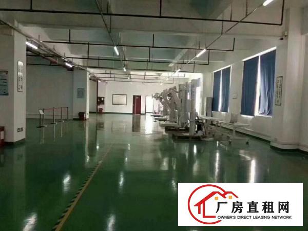 
		新圩刚出原房东厂房楼上2100平方零公摊
	