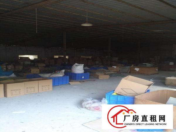 
		新圩约场独门独院厂房出租
	