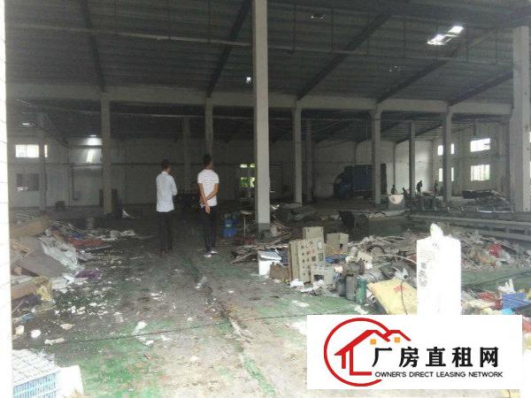 
		原房东独门独院厂房3000平方
	