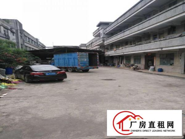 
		惠州惠阳镇隆原房东门独院3层楼4000平
	