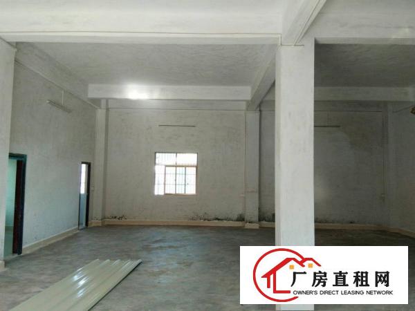 
		镇隆工业区皇后村委独院一楼厂房400平原房东招租
	