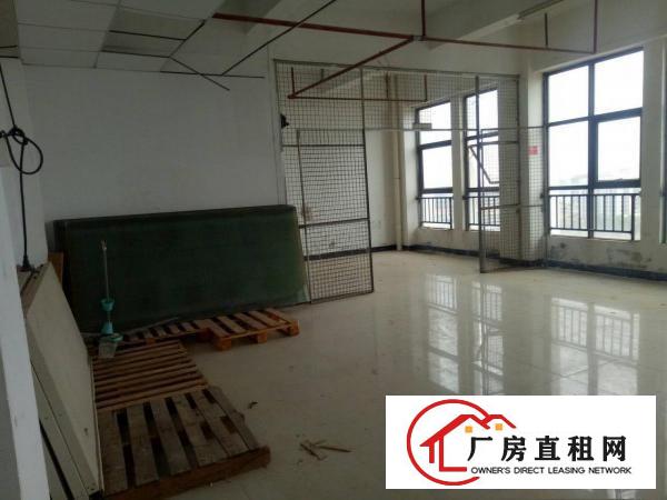 
		惠阳秋长原房东950平方厂房出租
	