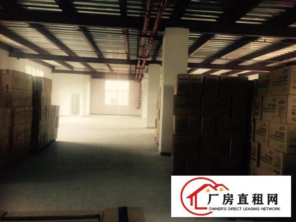 
		惠阳秋长标准厂房3楼出租950平，电150千瓦
	