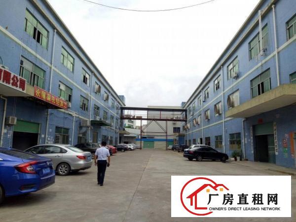 
		惠阳秋长楼上带装修1900平米水电齐全出租
	