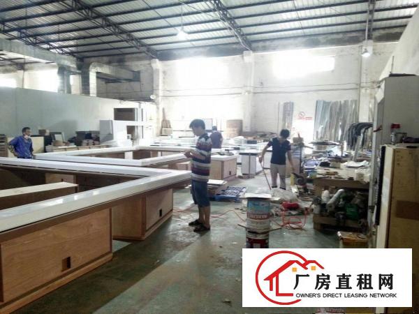 
		秋长原房东钢构600平方可做小污染行业火爆招租
	