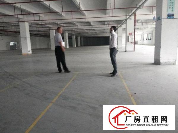 
		秋长西湖主干道旁1500平标准一楼厂房出租
	
