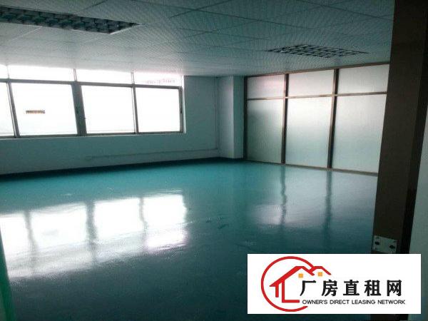 
		秋长镇新塘工业区楼上2000平方带装修急租可分租
	