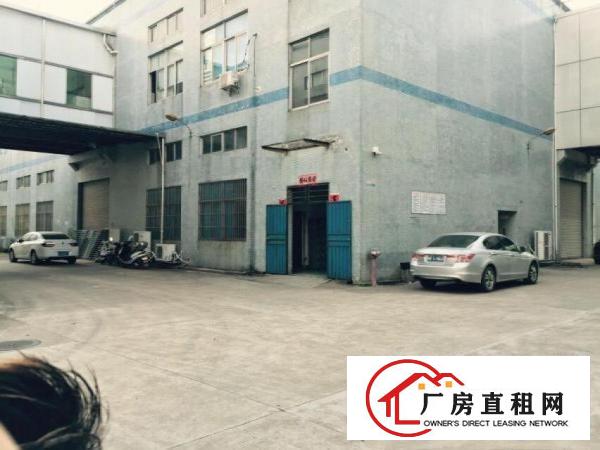 
		惠阳秋长原房东标准一楼2200平，带行车，现成装修
	